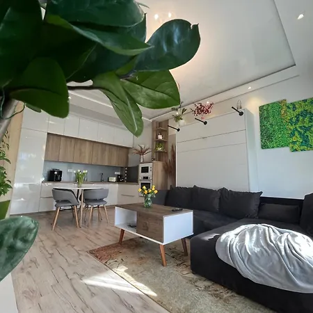 Cozy - 3 Guests Bratislava